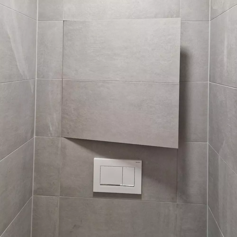 Revizní dvířka pod obklad 300x300