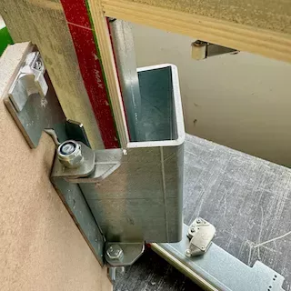 Voděodolná revizní dvířka pod obklad 300x400